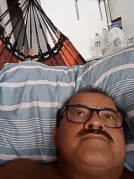 Show de Misterymem63 na webcam
