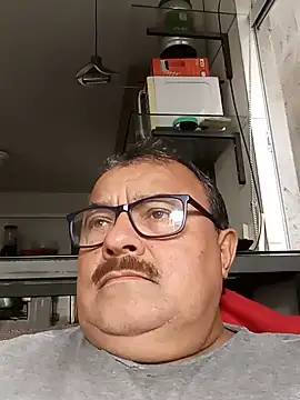 Misterymem63's Webcam Show