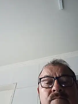 Show de Misterymem63 na webcam