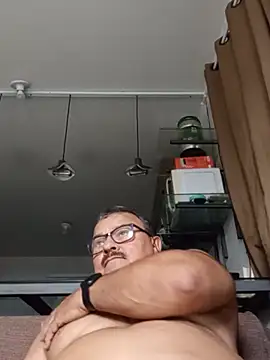 Show de Misterymem63 na webcam