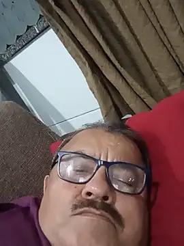 Misterymem63 webcam show