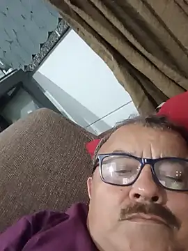 Misterymem63 Webcam-Show