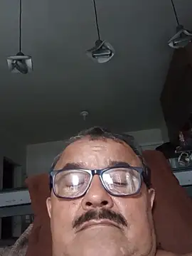 Show de Misterymem63 na webcam