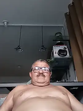 Misterymem63's Webcam Show