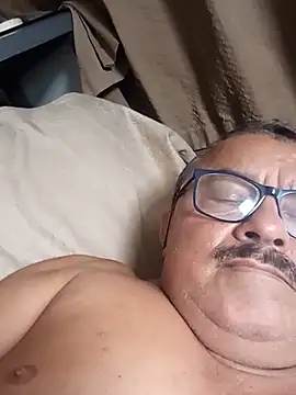 Show de Misterymem63 na webcam