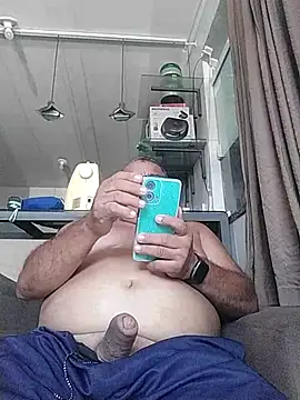 Misterymem63's Webcam Show