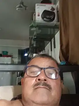 Misterymem63 Webcam Show