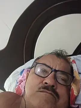 Show de Misterymem63 na webcam
