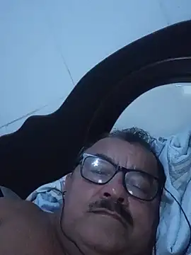 Misterymem63 webkamerás műsora