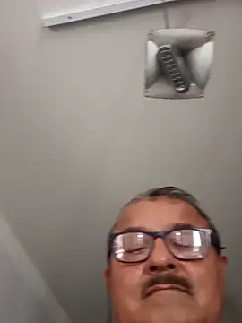 Show de Misterymem63 na webcam