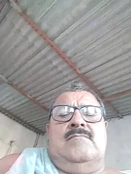 Show de Misterymem63 na webcam