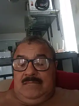 Misterymem63's Webcam Show