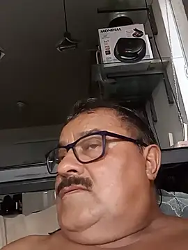 Misterymem63 webcam show