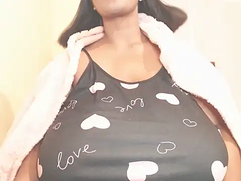 MissTits Webcam Show