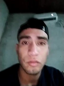 Show modela Leonelonfiremusic na web-kameri