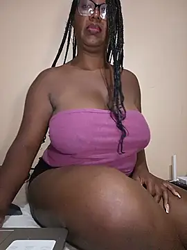 Chatroom XXX en direct de sexypatty11