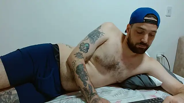 jmmy_cb Show in webcam