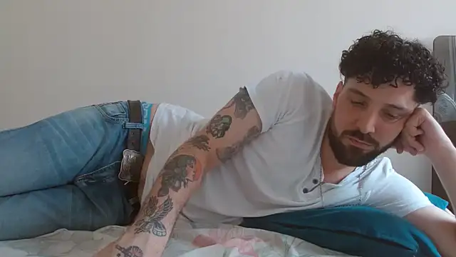 הופעת וובקאם של jmmy_cb