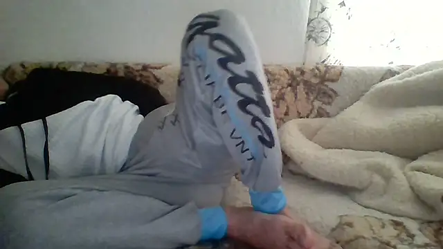 yvesstorm1 webcam show