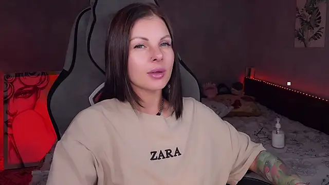 Alaska_ya's Live XXX Chat