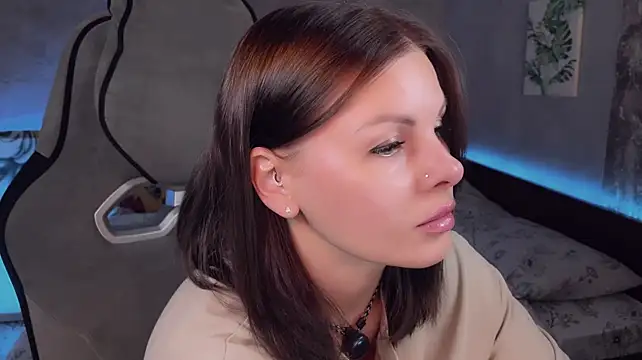 Alaska_ya Adlı Modelin Canlı XXX Sohbeti