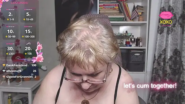 Chat +18 de Mella4you ao vivo