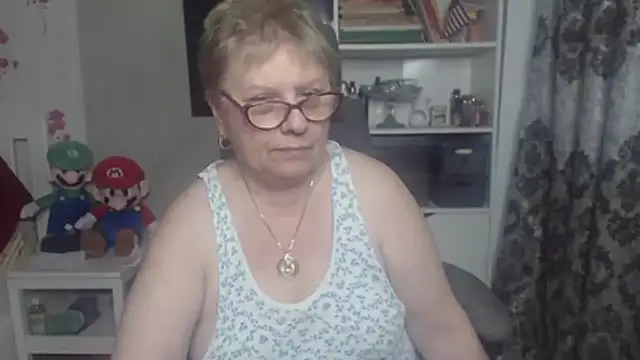 دردشة Mella4you الجنسية المباشرة