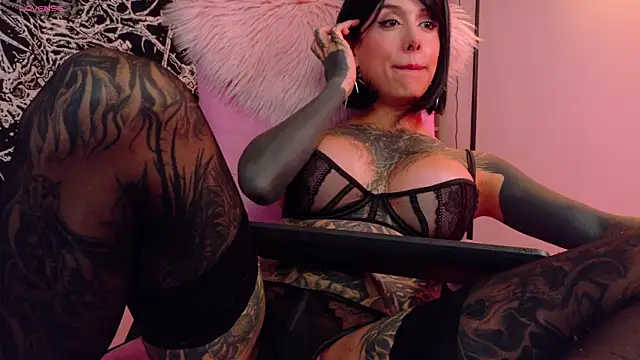 antoniaacxx – Kamerová šou