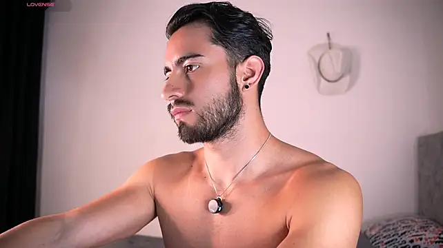 Show modela aydan_hw na web-kameri