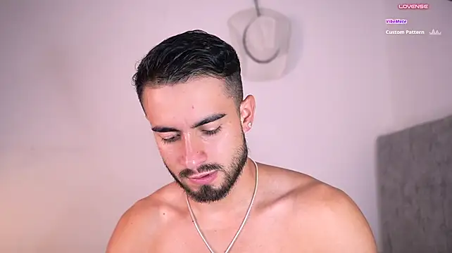 aydan_hw Webcam show