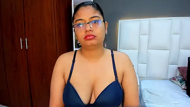 XXX chat uživo modela yeral2017