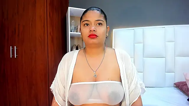 yeral2017's Live XXX Chat