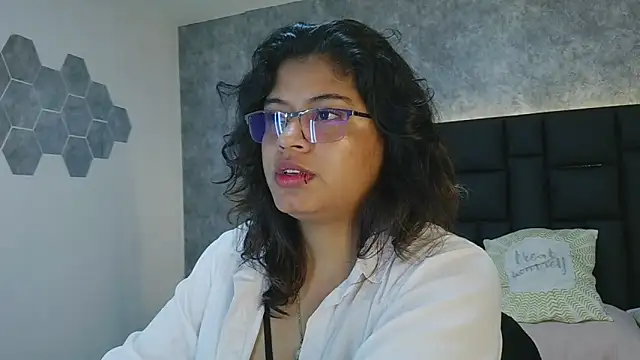 yeral2017's Live XXX Chat