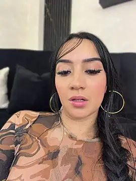 EmmyEvans1 Chat XXX live