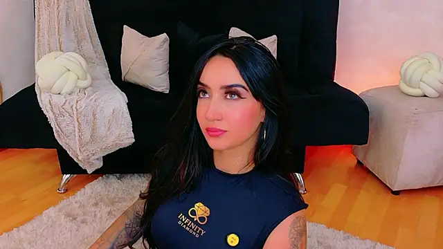 EmmyEvans1 Live XXX-Chat