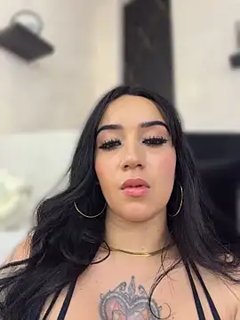 EmmyEvans1 Chat XXX in diretta