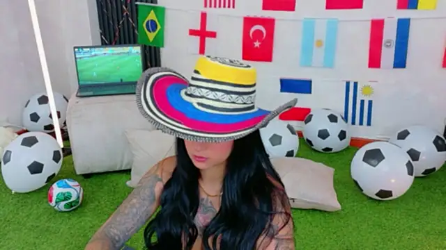 EmmyEvans1 Chat XXX in diretta