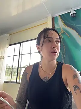 EmmyEvans1 Live XXX-Chat