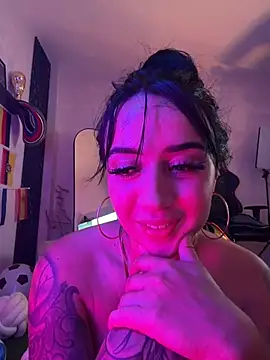 EmmyEvans1 Live XXX-Chat