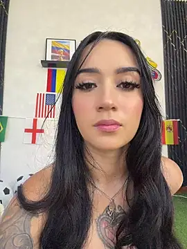 Chat XXX en directo de EmmyEvans1