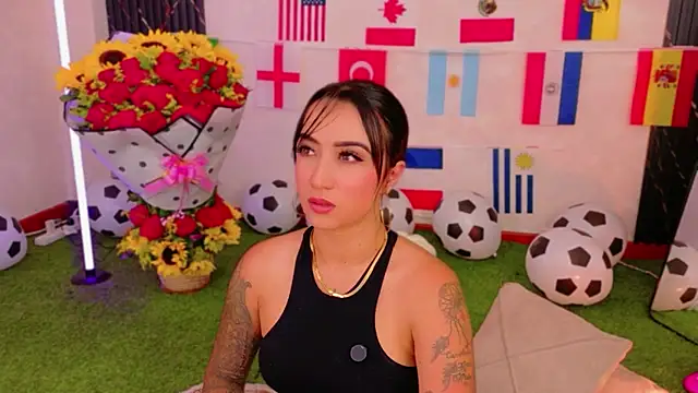 Chat +18 de EmmyEvans1 ao vivo