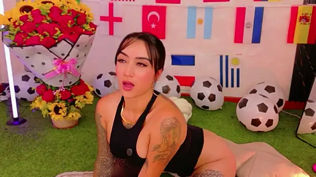دردشة EmmyEvans1 الجنسية المباشرة