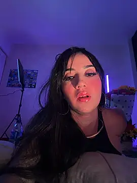 EmmyEvans1 Chat XXX in diretta