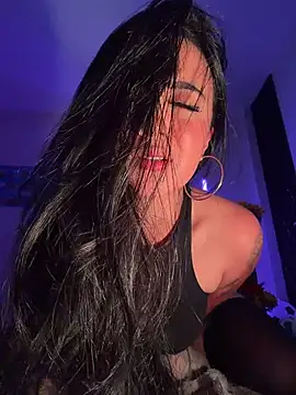 Онлайн чат XXX EmmyEvans1