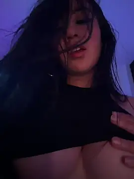 EmmyEvans1 Chat XXX in diretta