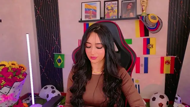Chat +18 de EmmyEvans1 ao vivo