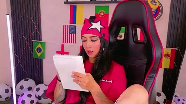 Chat +18 de EmmyEvans1 ao vivo