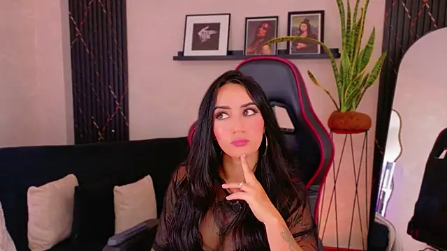 EmmyEvans1 XXX чат на живо