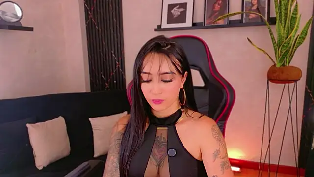 Chat XXX ao vivo de EmmyEvans1