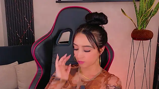 Chat XXX ao vivo de EmmyEvans1